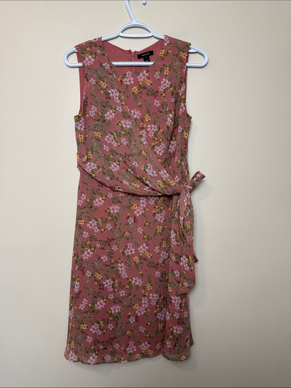RW&CO. Rose-Mauve Floral Sleeveless Tie-Waist Dress size 4